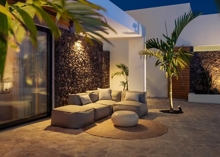 Noma - Design With Pool In - By Luna ヴィラ