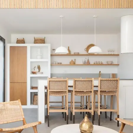 Noma - Design Space With Pool In Villa