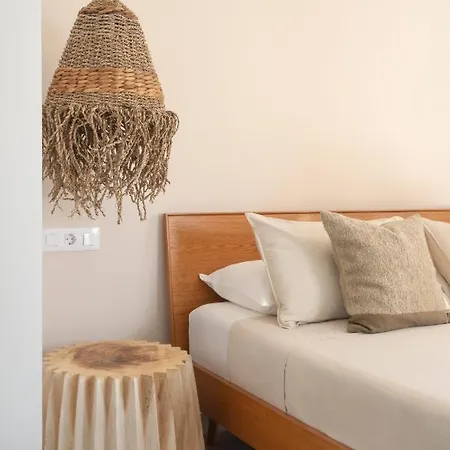 Noma - Design Space With Pool In Villa *