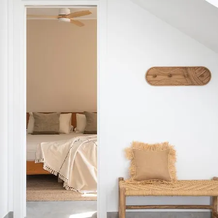 Noma - Design Space With Pool In Villa *